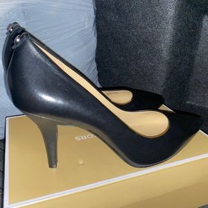 MK heels